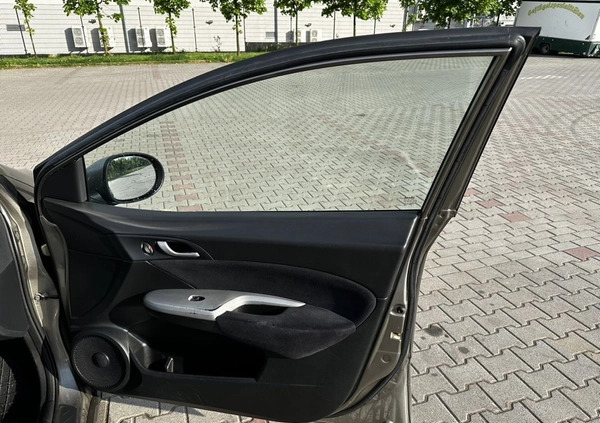 Honda Civic cena 15000 przebieg: 284372, rok produkcji 2006 z Radzionków małe 436